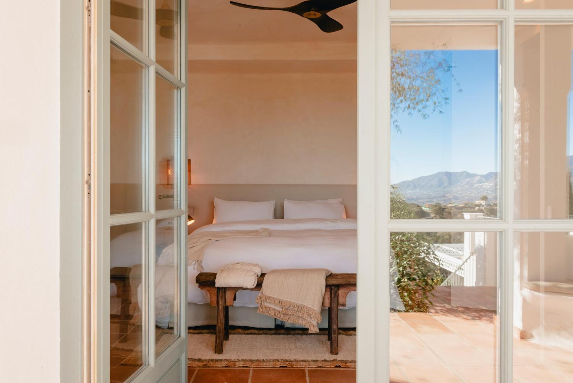 Viluz - Wellbeing Resort Marbella Міхас Екстер'єр фото